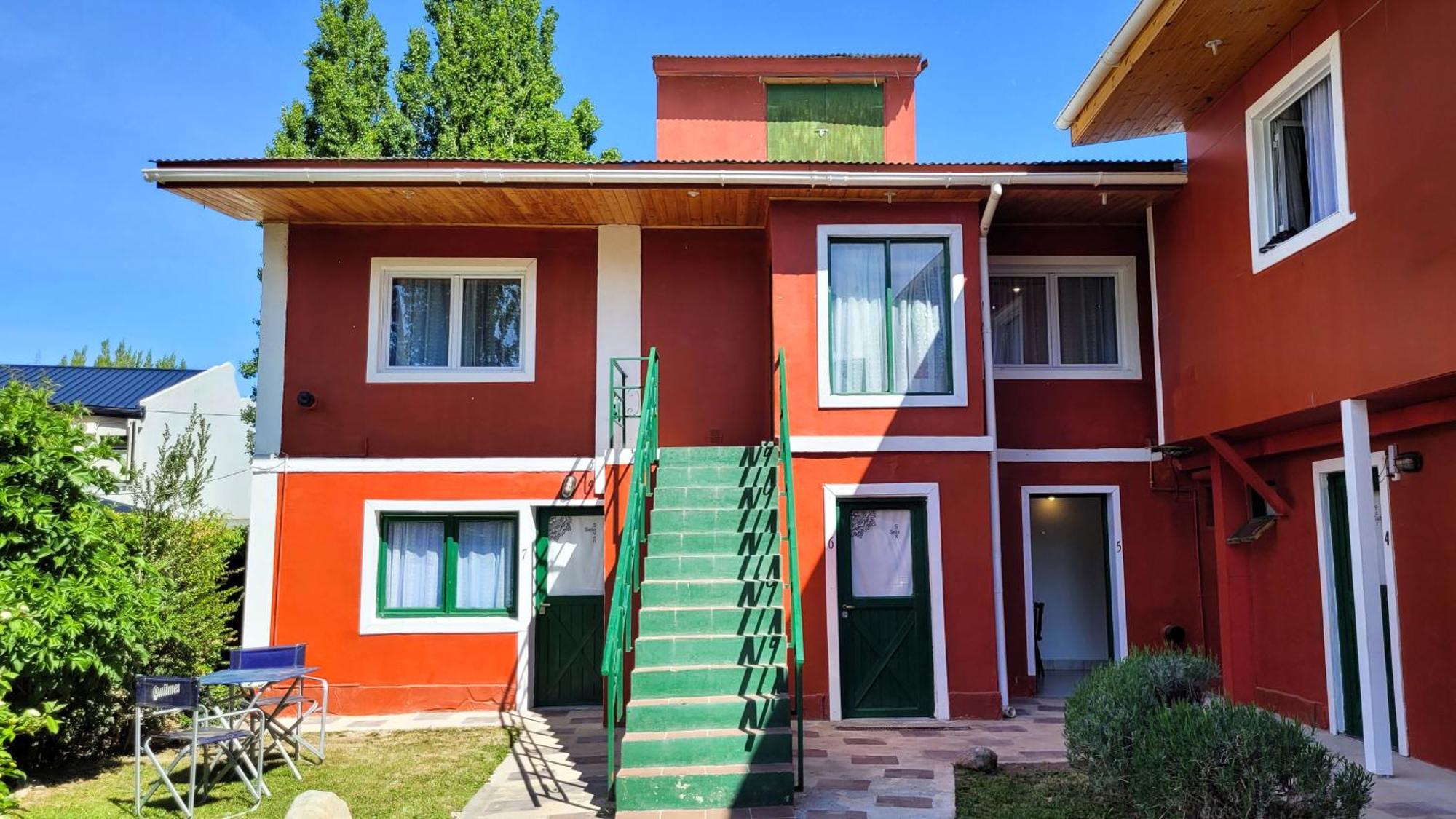 Hotel Amancay, Hostal Patagonico El Calafate Exterior foto